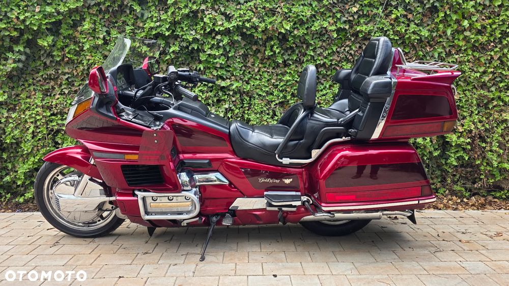 Honda GL - 27