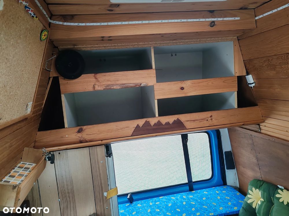 Ford Transit - 18