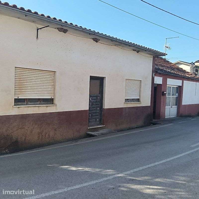 Moradia T2 para venda