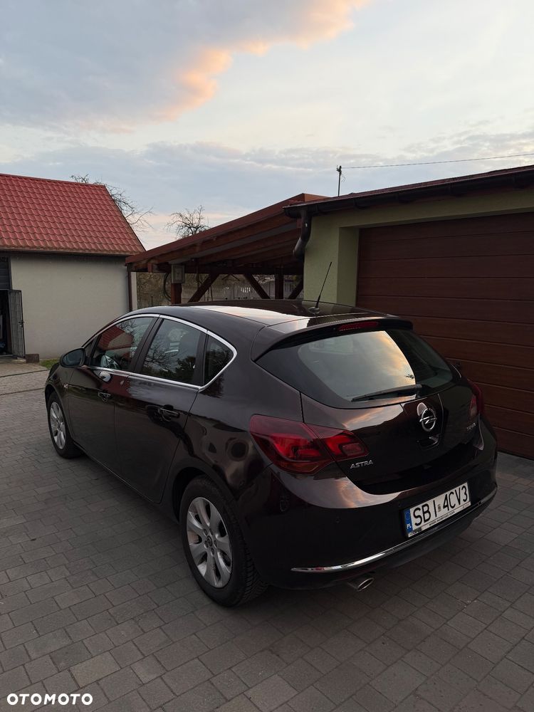 Opel Astra 1.4 T Energy EU6 - 5