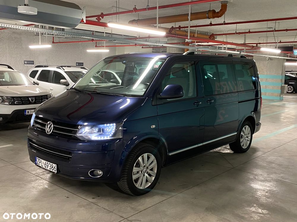 Volkswagen Multivan - 11