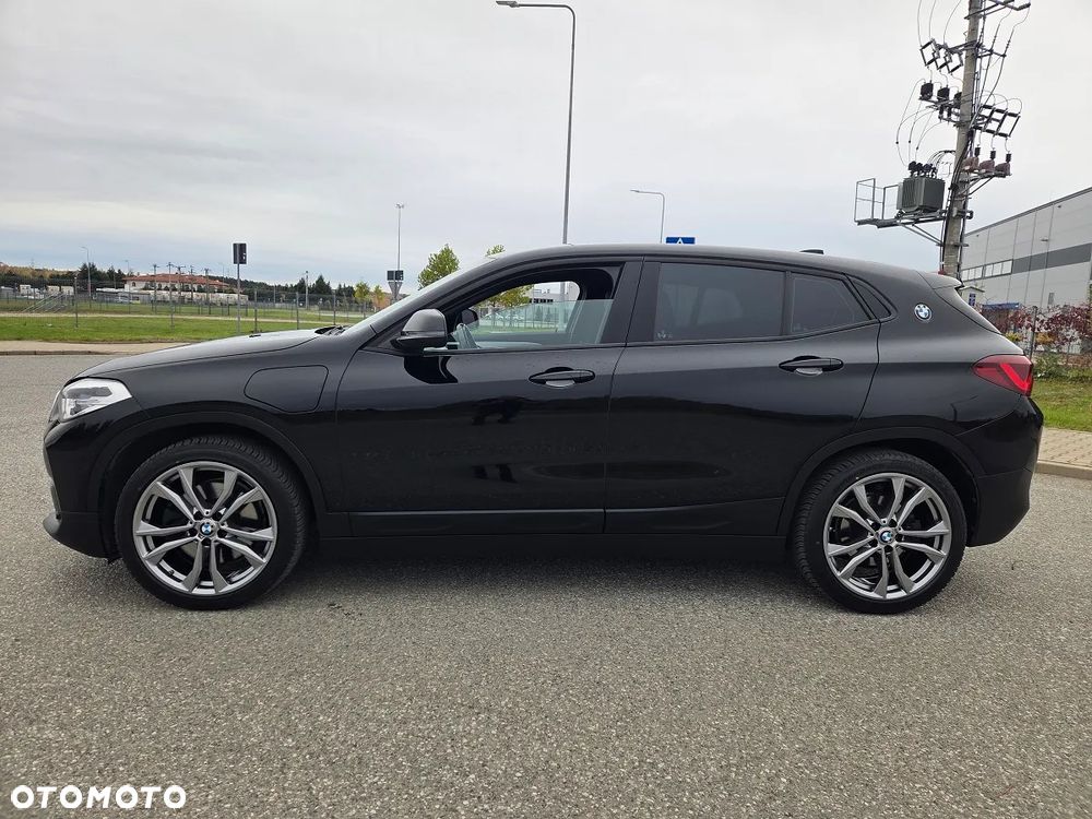 BMW X2 xDrive25e Edition M Mesh - 3