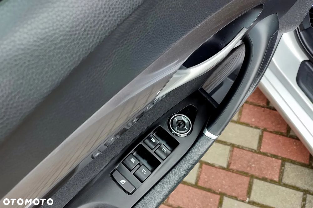 Hyundai i40 Kombi 1.6 Trend - 17