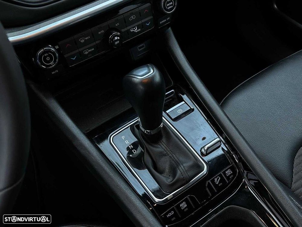 Jeep Compass 1.3 TG Atitude - 13