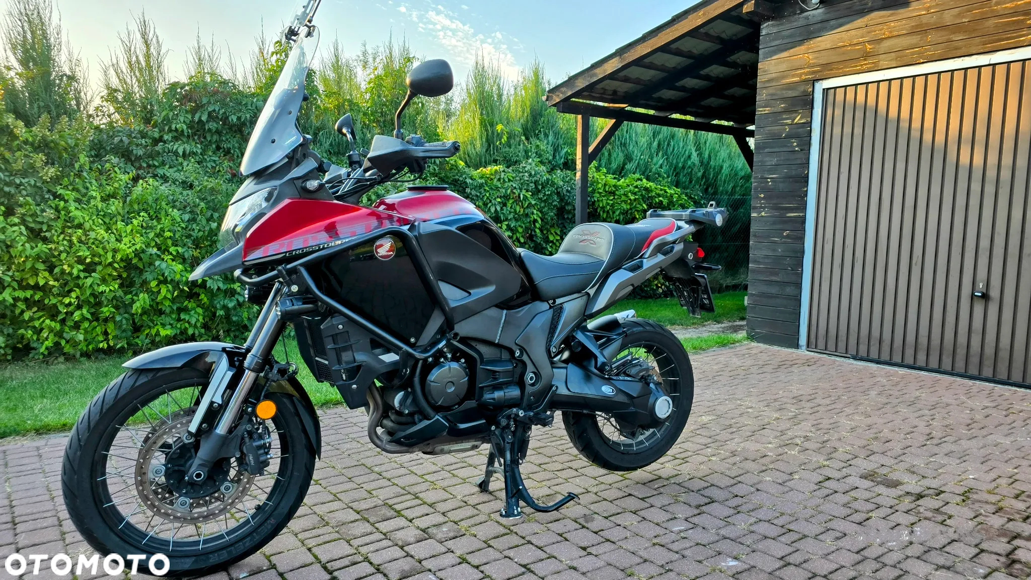 Honda VFR - 2