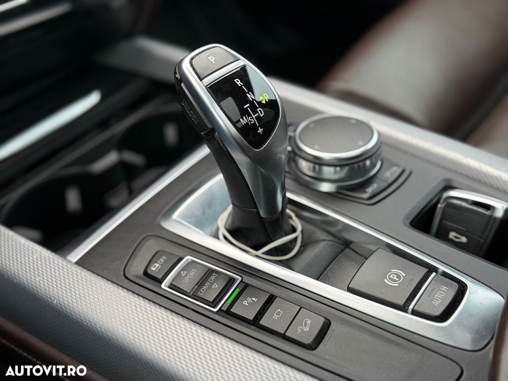 BMW X5 xDrive40d Sport-Aut. - 7