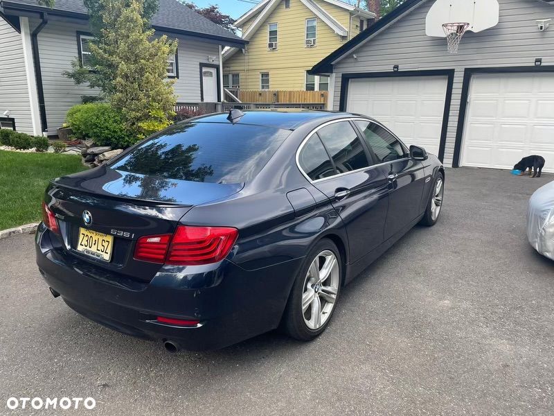 BMW Seria 5 535i xDrive - 25