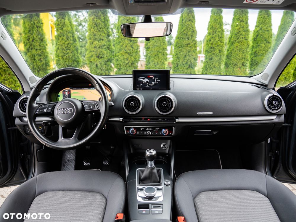 Audi A3 Sportback 2.0 TDI - 32