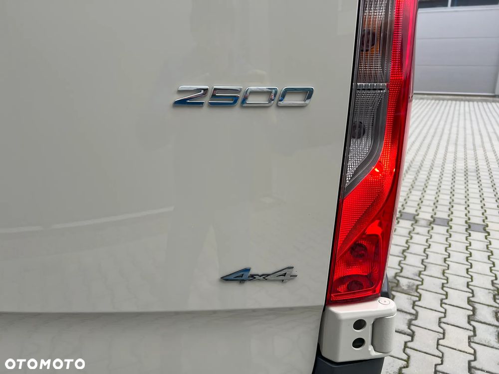 Mercedes-Benz Sprinter 3.0 V6 4x4 - 6