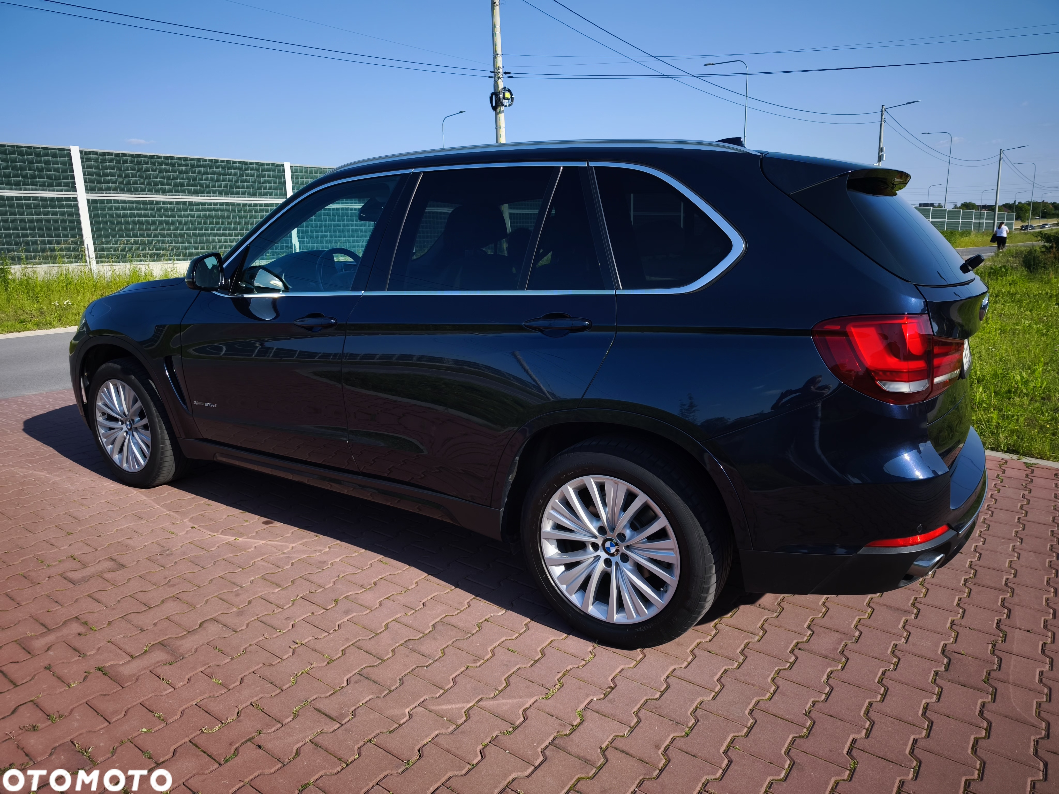 BMW X5 xDrive25d - 23