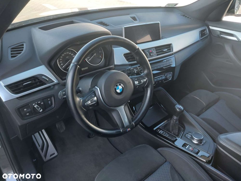 BMW X1 sDrive18d M Sport - 9