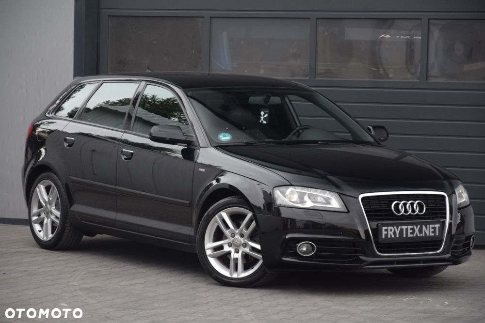 Audi A3 Sportback - 1