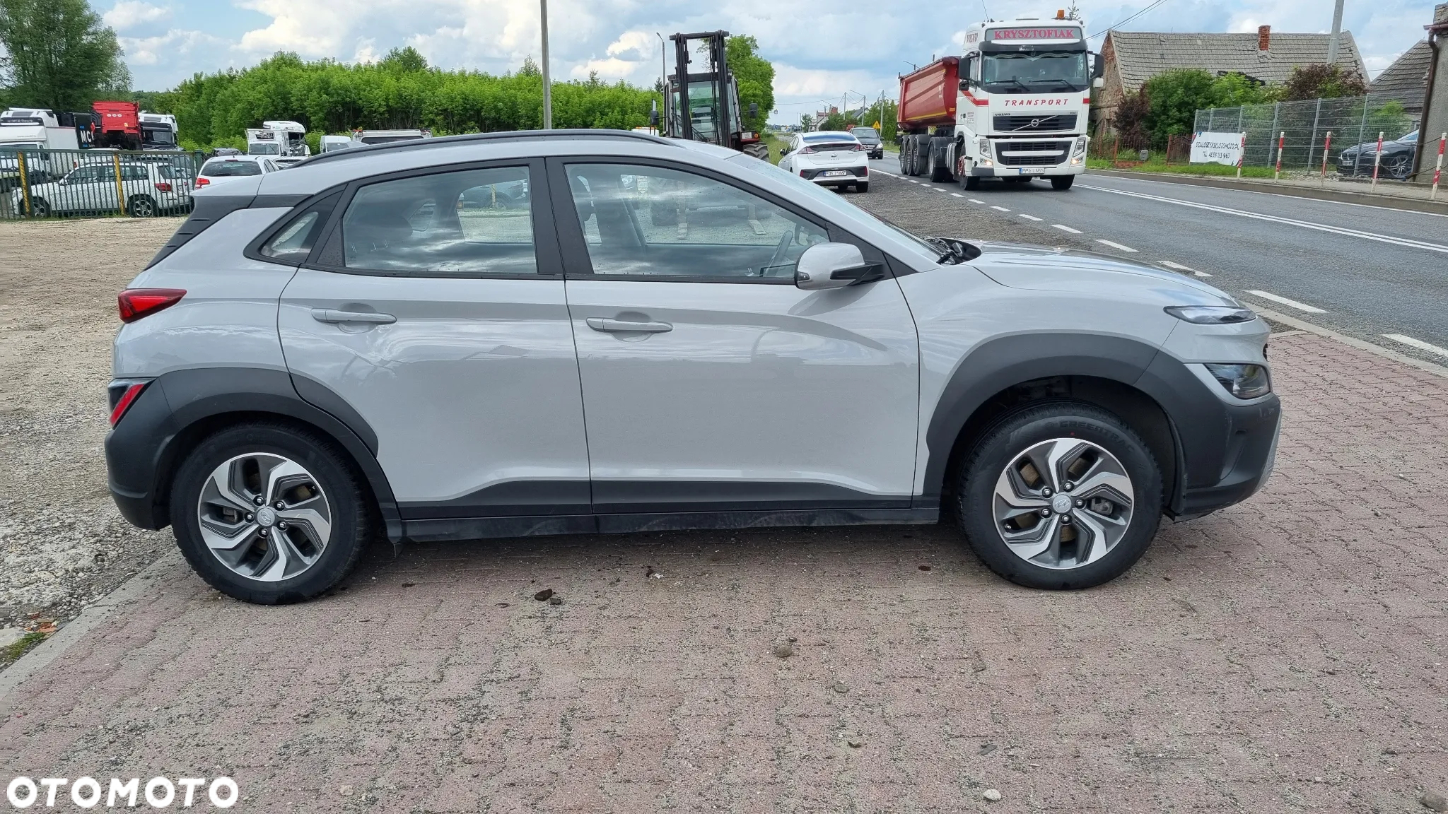 Hyundai Kona 1.6 GDI Hybrid Comfort DCT - 2