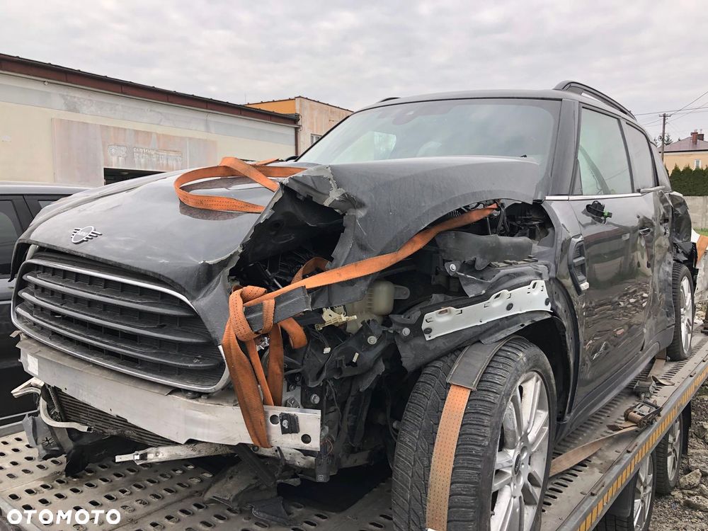 MINI Countryman Cooper D ALL4 Trim - 2