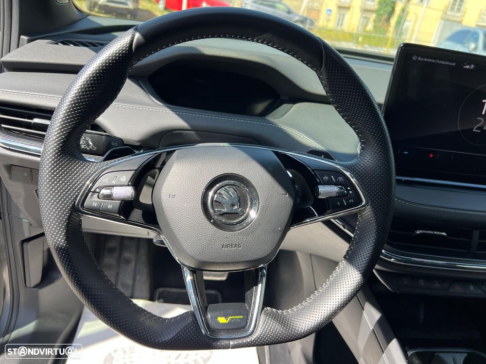 Skoda Enyaq Coupé iV 80X RS - 17
