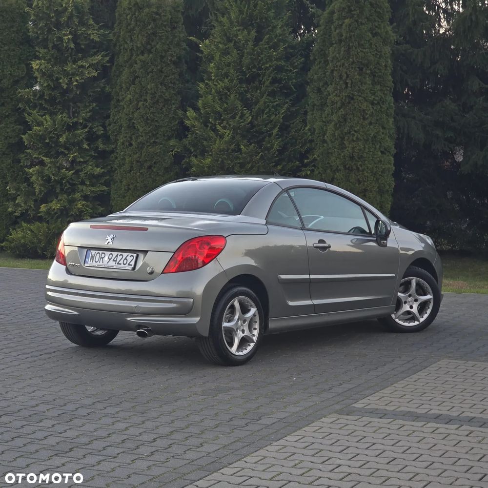 Peugeot 207 CC 120 VTi Roland Garros - 13