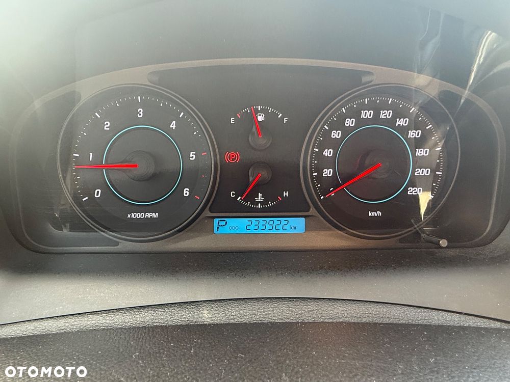 Chevrolet Captiva - 4