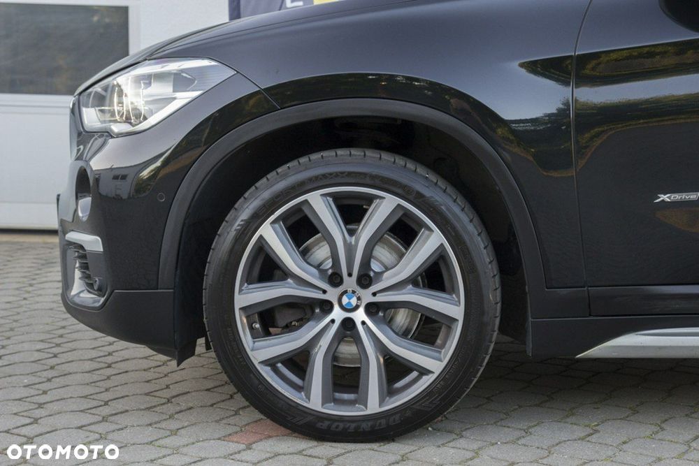 BMW X1 xDrive20d Sport Line - 37