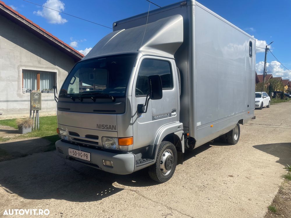 Nissan Cabstar - 1