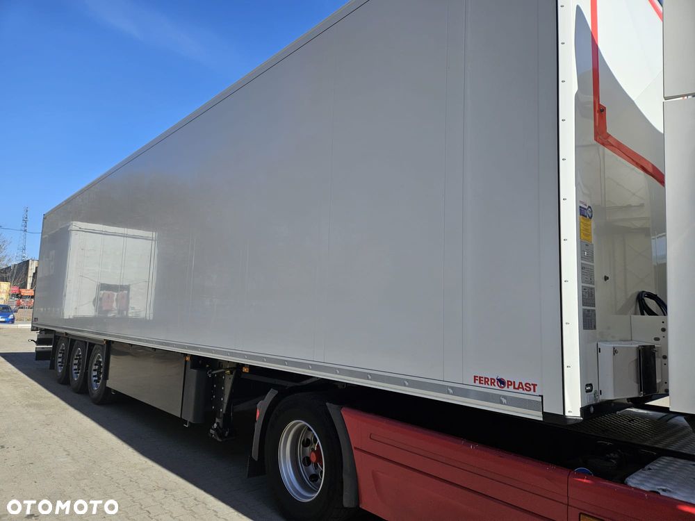 Schmitz Cargobull Schmitz Cargobull SKO 24/L 13.4 FP COOL V7  Doppelstock GOTOWE - 1