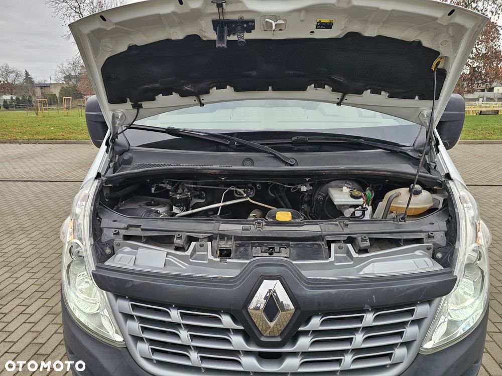 Renault Master - 18