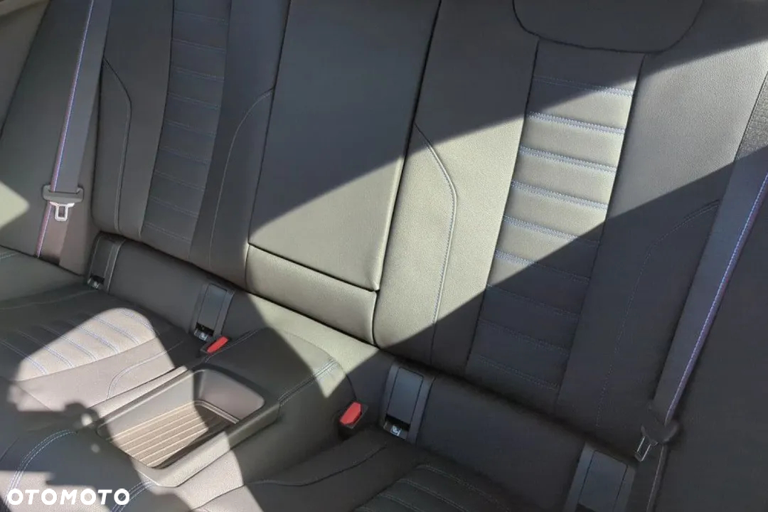 BMW Seria 2 M240i xDrive - 12