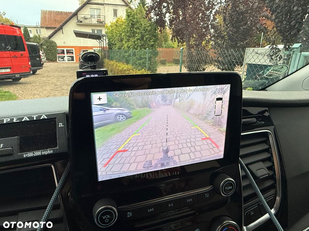 Ford Tourneo Custom 2.0 EcoBlue L2 Titanium SelectShift - 12