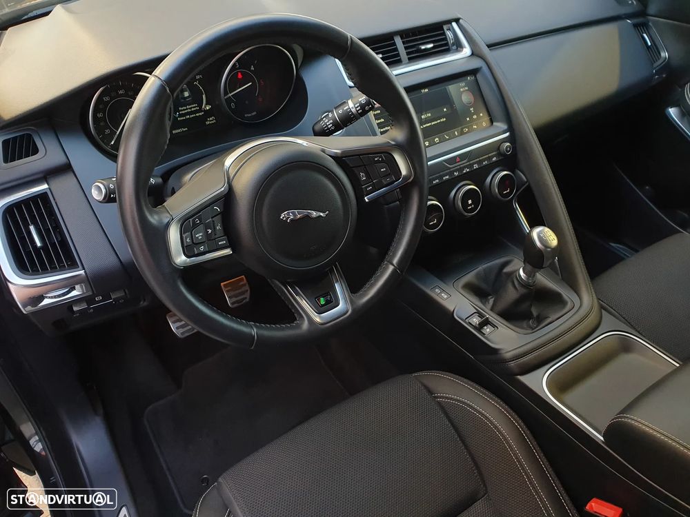 Jaguar E-Pace 2.0 i4D R-Dynamic S - 3