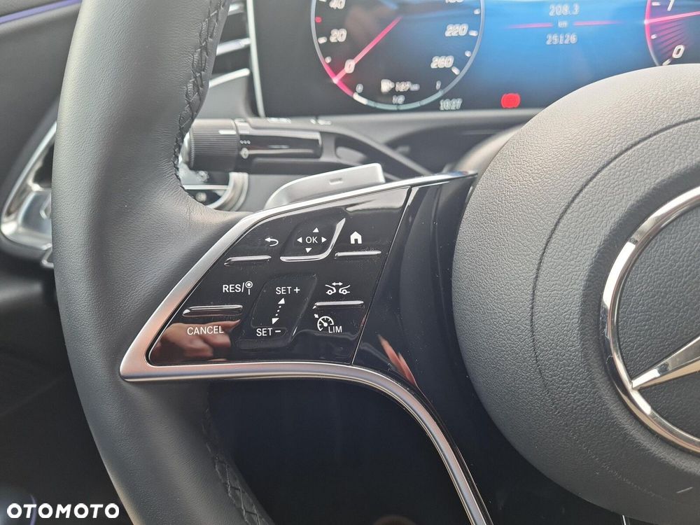 Mercedes-Benz Klasa E - 20