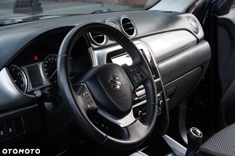 Suzuki Vitara 1.6 Elegance 2WD - 34