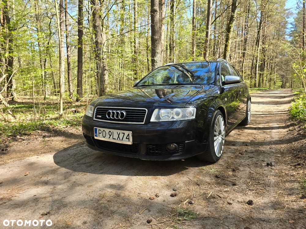 Audi A4 Avant - 1
