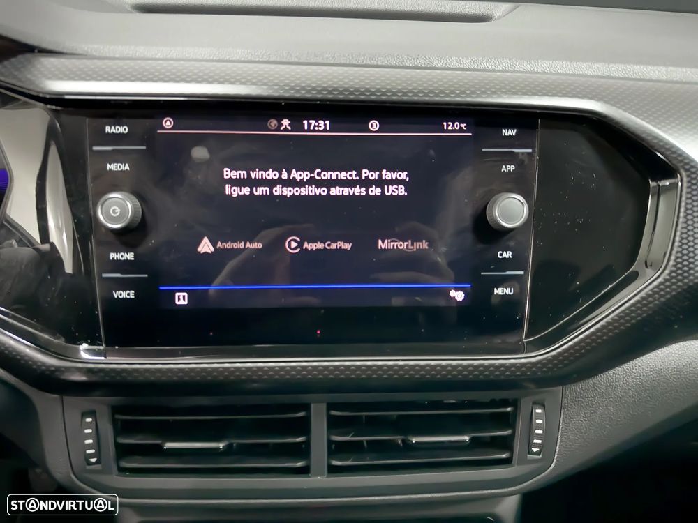 VW T-Cross 1.0 TSI Life - 24