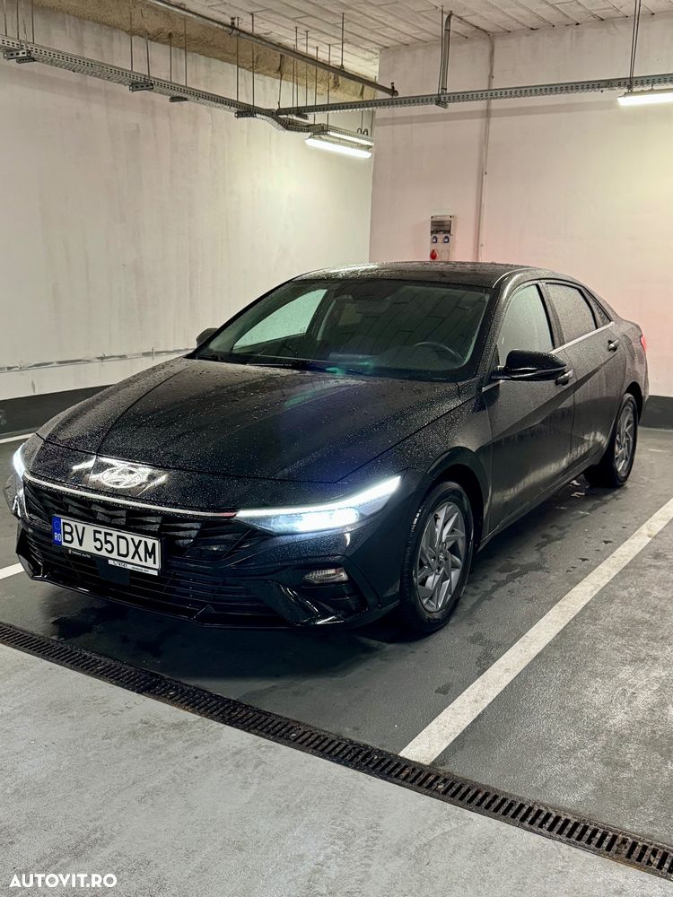 Hyundai Elantra 1.6 l 123 CP CVT Highway - 4