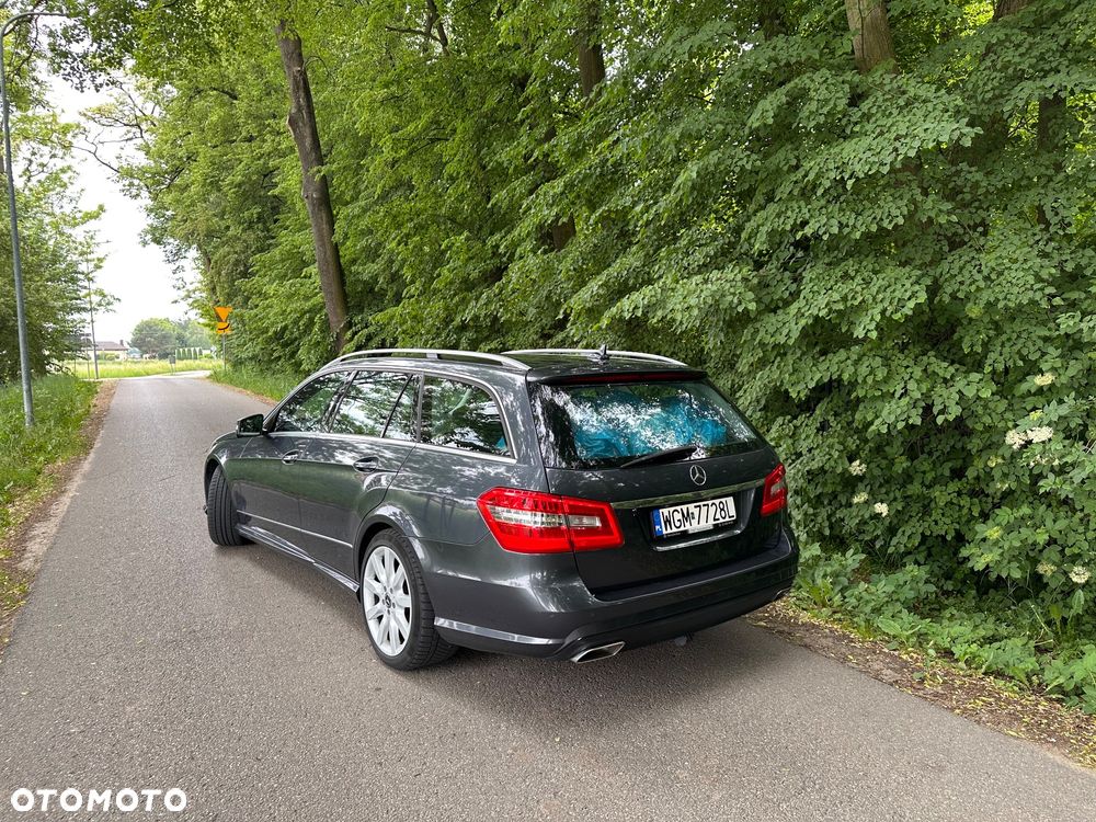 Mercedes-Benz Klasa E 350 CDI BlueEff Avantgarde - 3