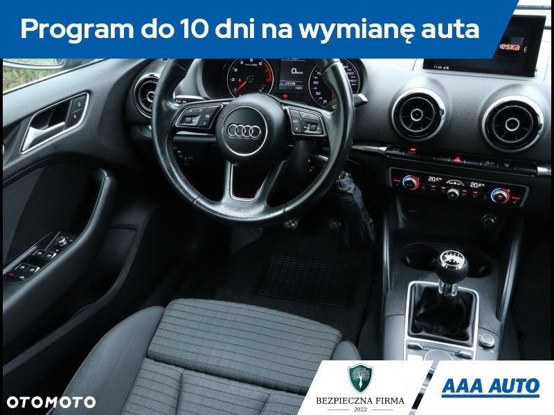 Audi A3 Sportback - 8