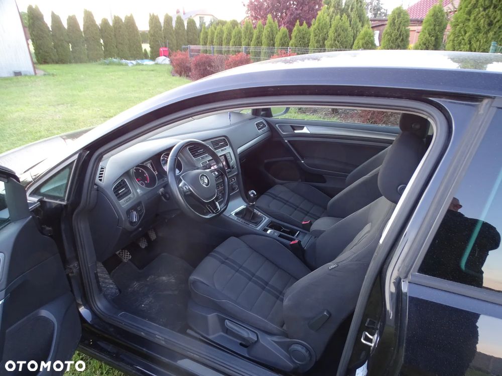 Volkswagen Golf 1.6 TDI (BlueMotion Technology) Comfortline - 5
