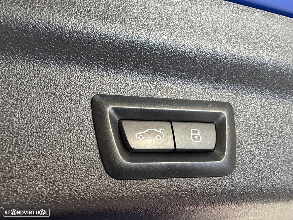 BMW iX1 xDrive30 Pack Desportivo M Pro - 29