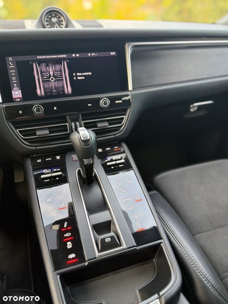 Porsche Macan GTS - 9