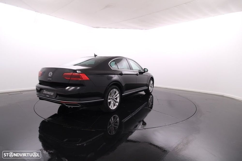 VW Passat 1.4 TSI GTE Plug-in - 8