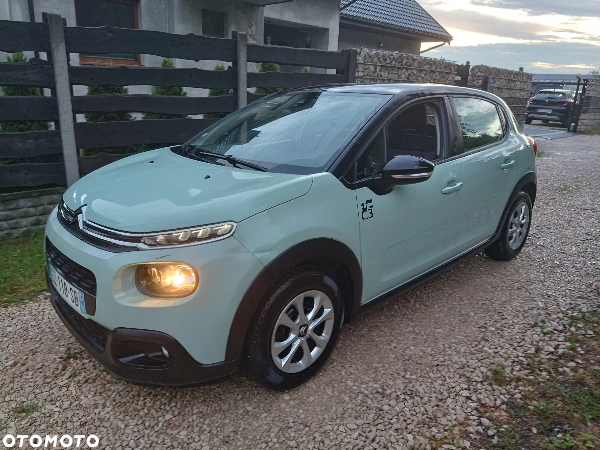 Citroën C3 Pure Tech 83 S&S FEEL PACK - 4