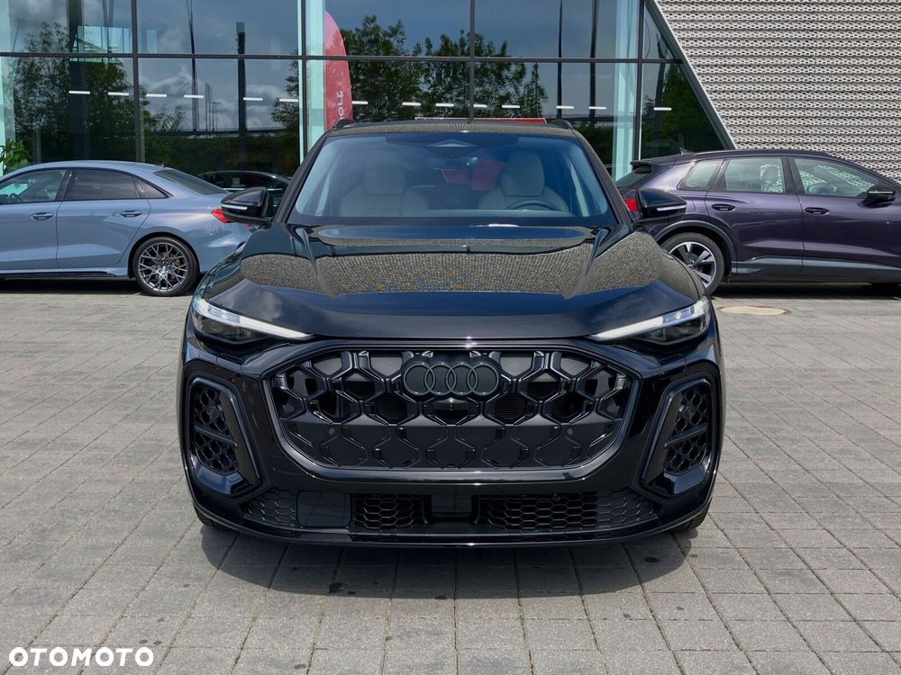 Audi Q5 Sportback - 4