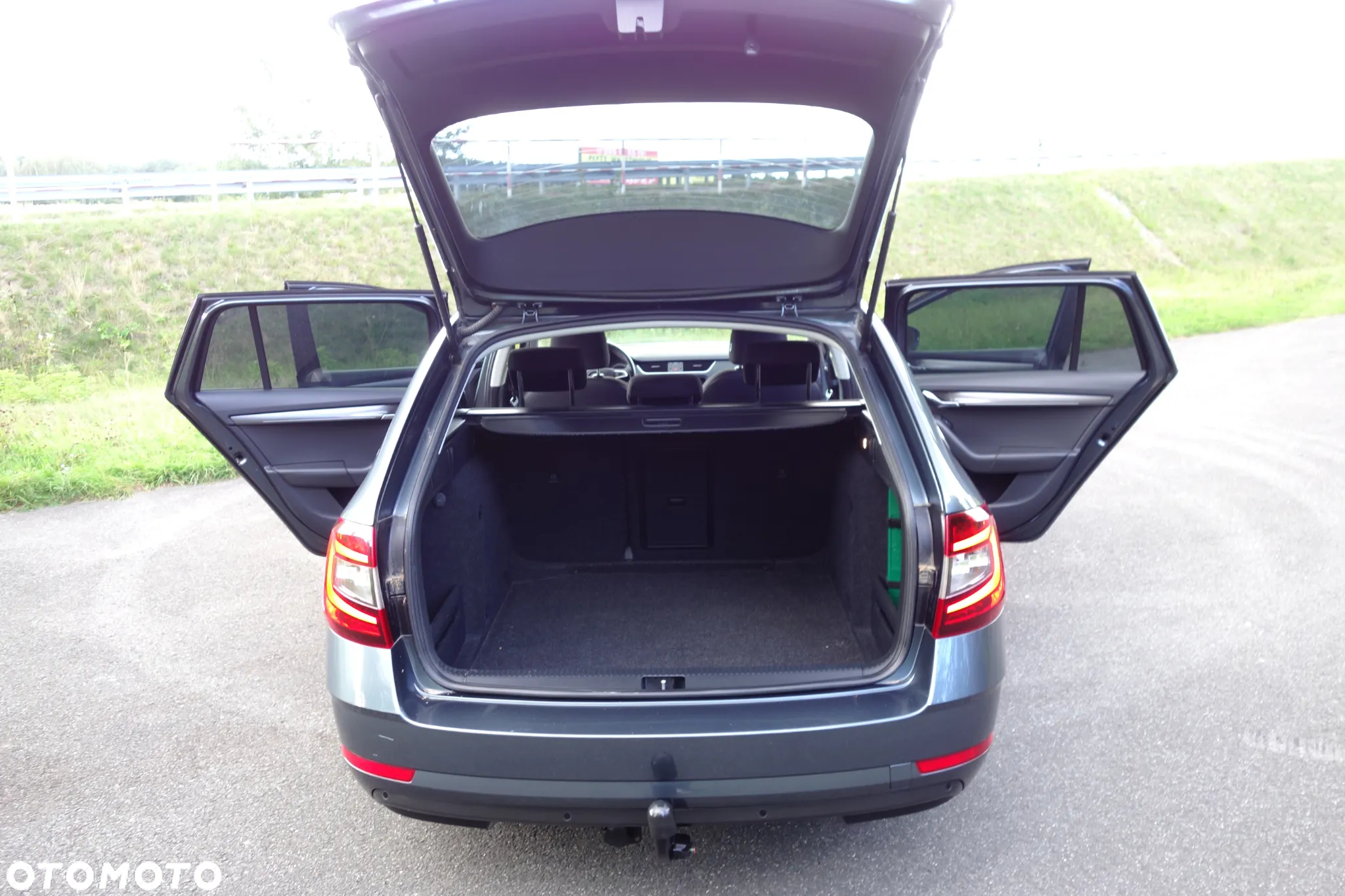 Skoda Octavia 2.0 TDI (Green tec) DSG Ambition - 9