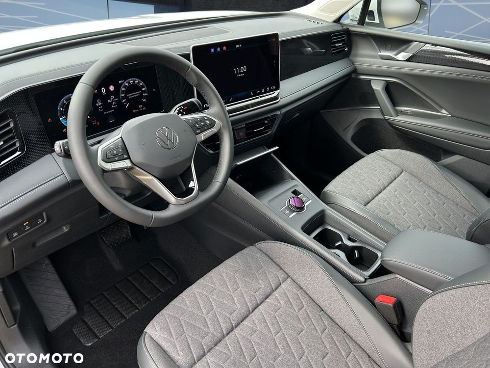 Volkswagen Tiguan - 6