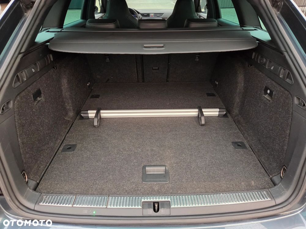 Skoda Superb 2.0 TDI 4x4 DSG Sportline - 19