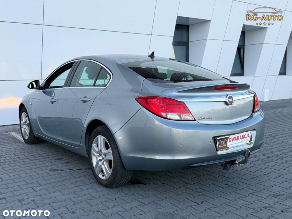 Opel Insignia - 10