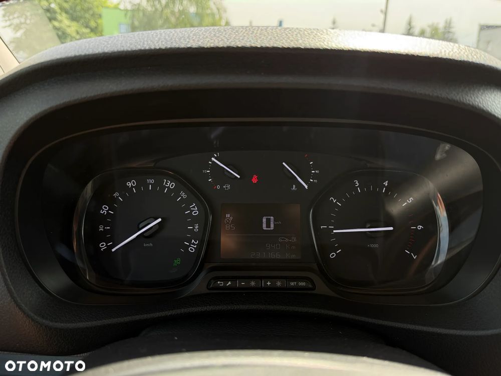 Citroën Jumpy M Club - 11
