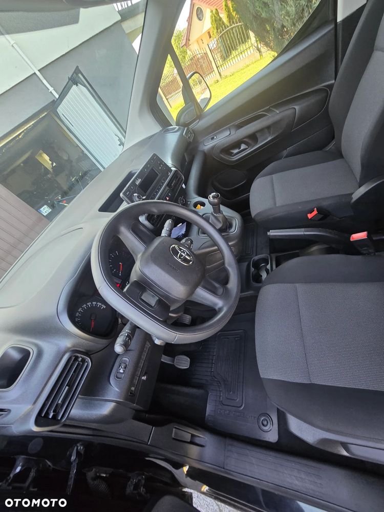 Toyota proace city - 13
