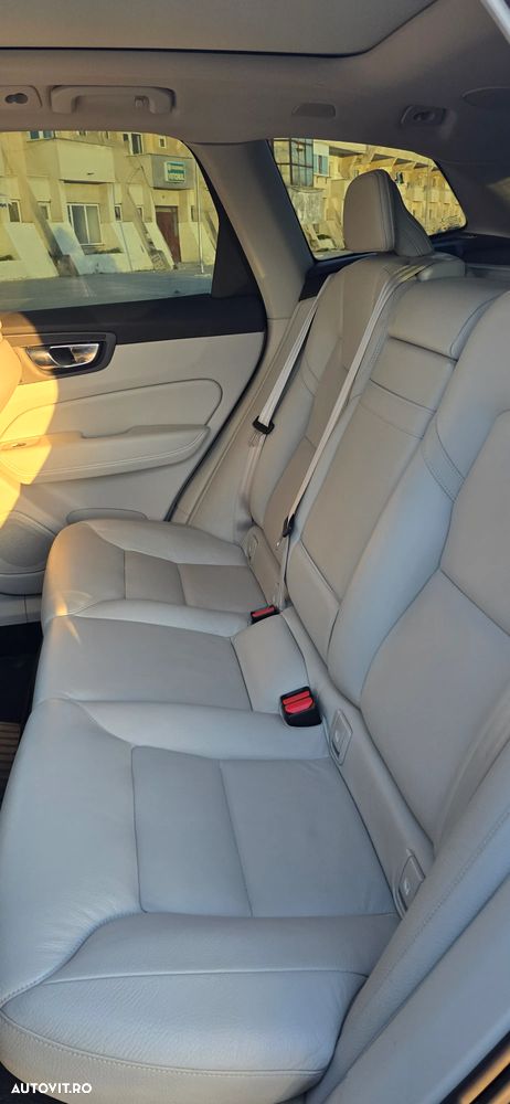 Volvo XC 60 Recharge T6 Twin Engine eAWD Inscription Expression - 20