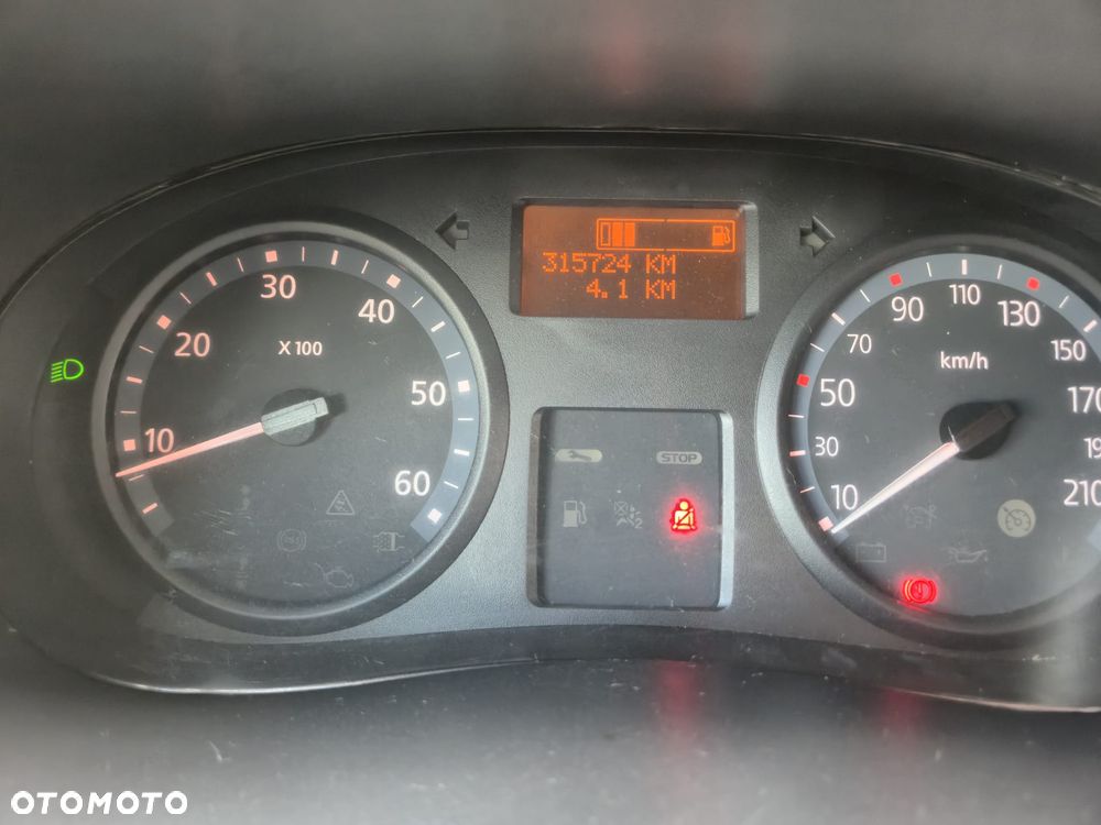 Renault Trafic - 22