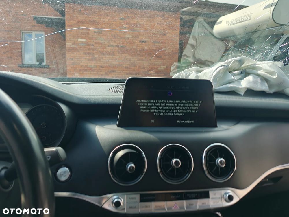 Kia Stinger 3.3 T-GDI AWD OPF GT - 26